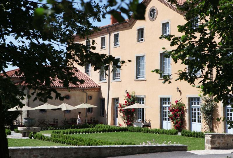 Domaine Saint-Roch Hotel Spa Salzuit Екстер'єр фото